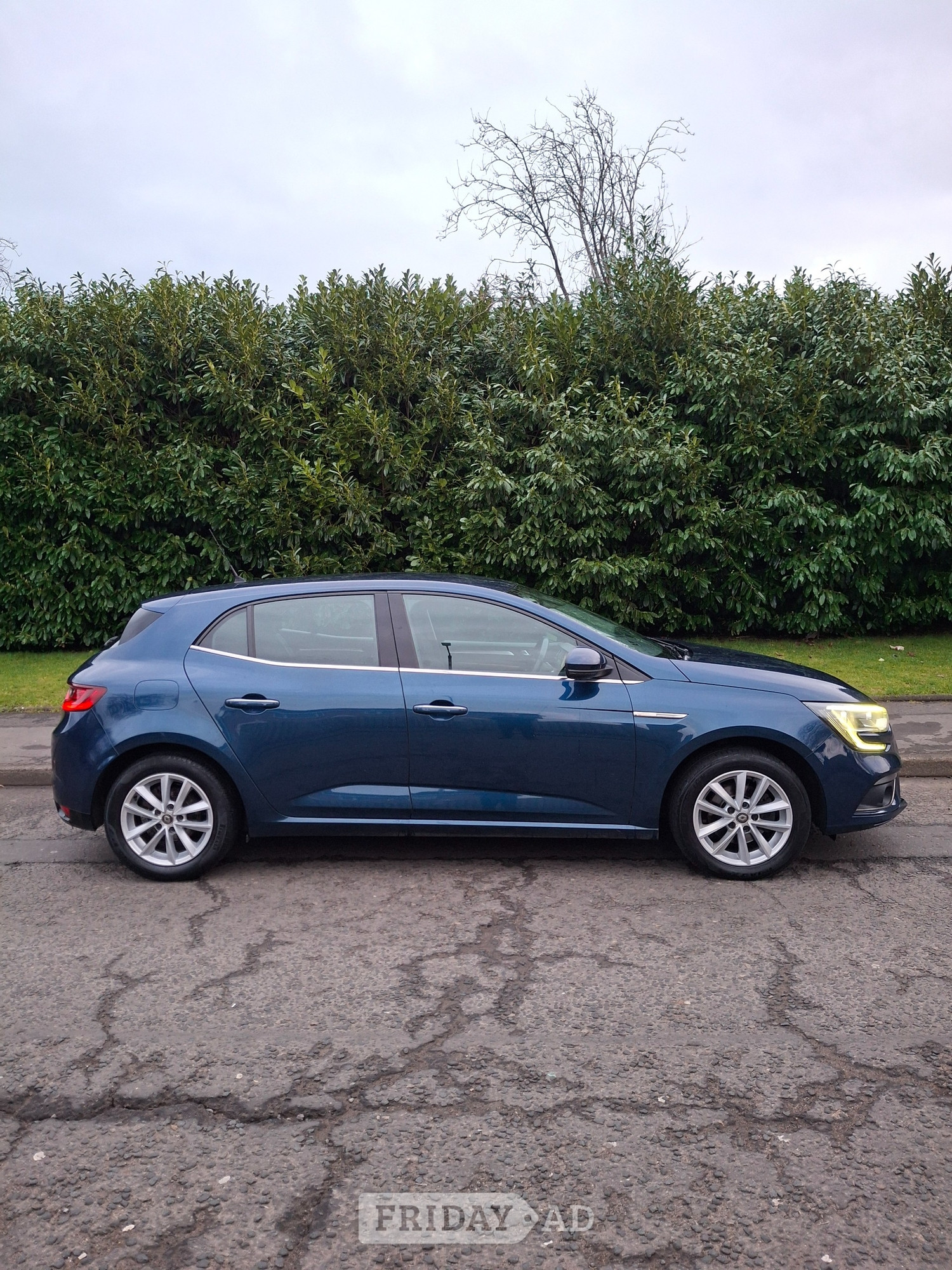 Renault Megane 2018 in Glasgow