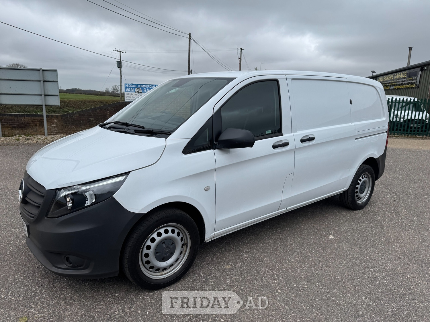 [ berth ]Mercedes-Benz Vito