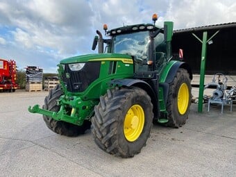 John Deere 6R 215 (2023) Tractor