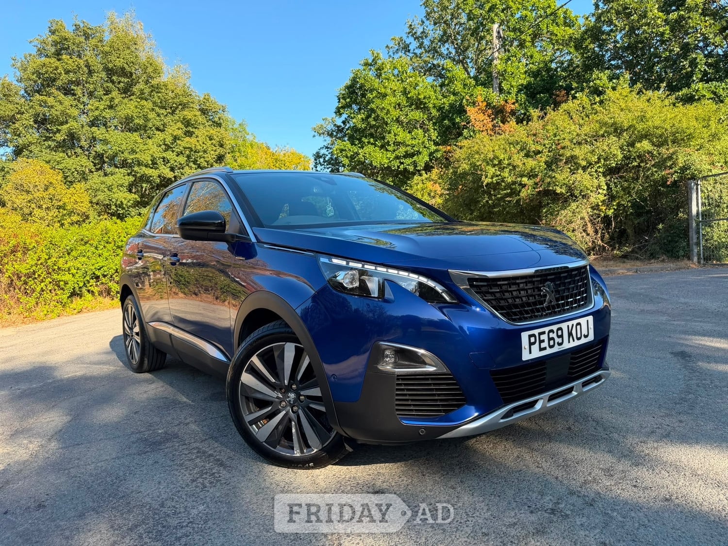 [ berth ]Peugeot 3008