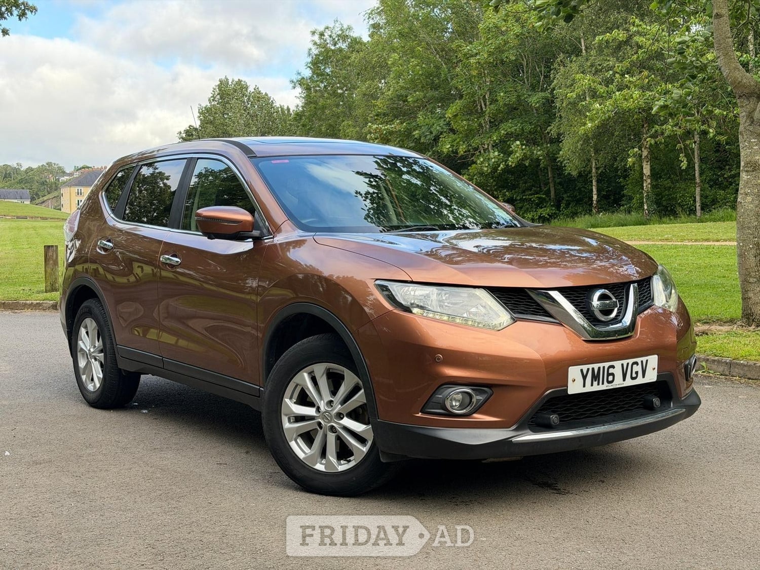Nissan X-Trail 2016 in Cardiff