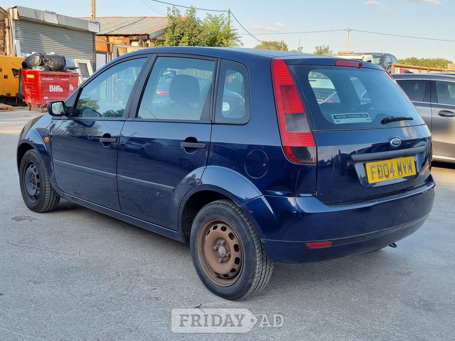 Ford Fiesta 2004 - Cars in Windsor