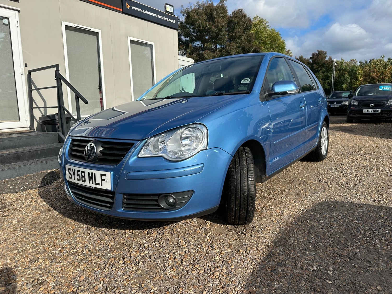 [ berth ]Volkswagen Polo