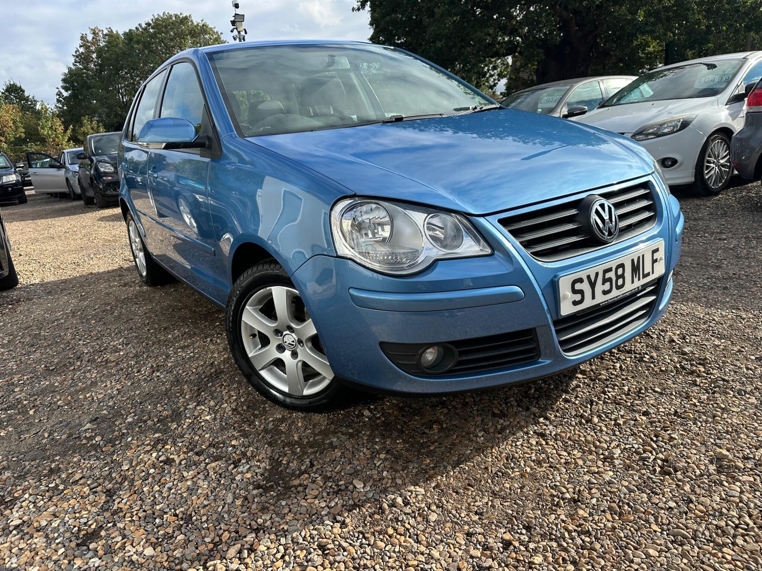 Volkswagen Polo 2008 - Cars