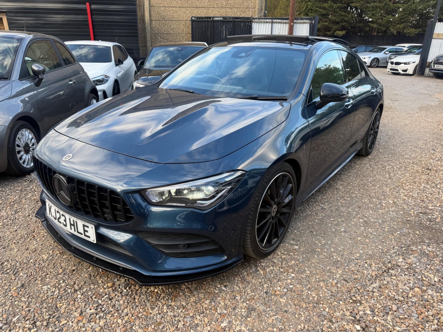 [ berth ]Mercedes-Benz CLA Class
