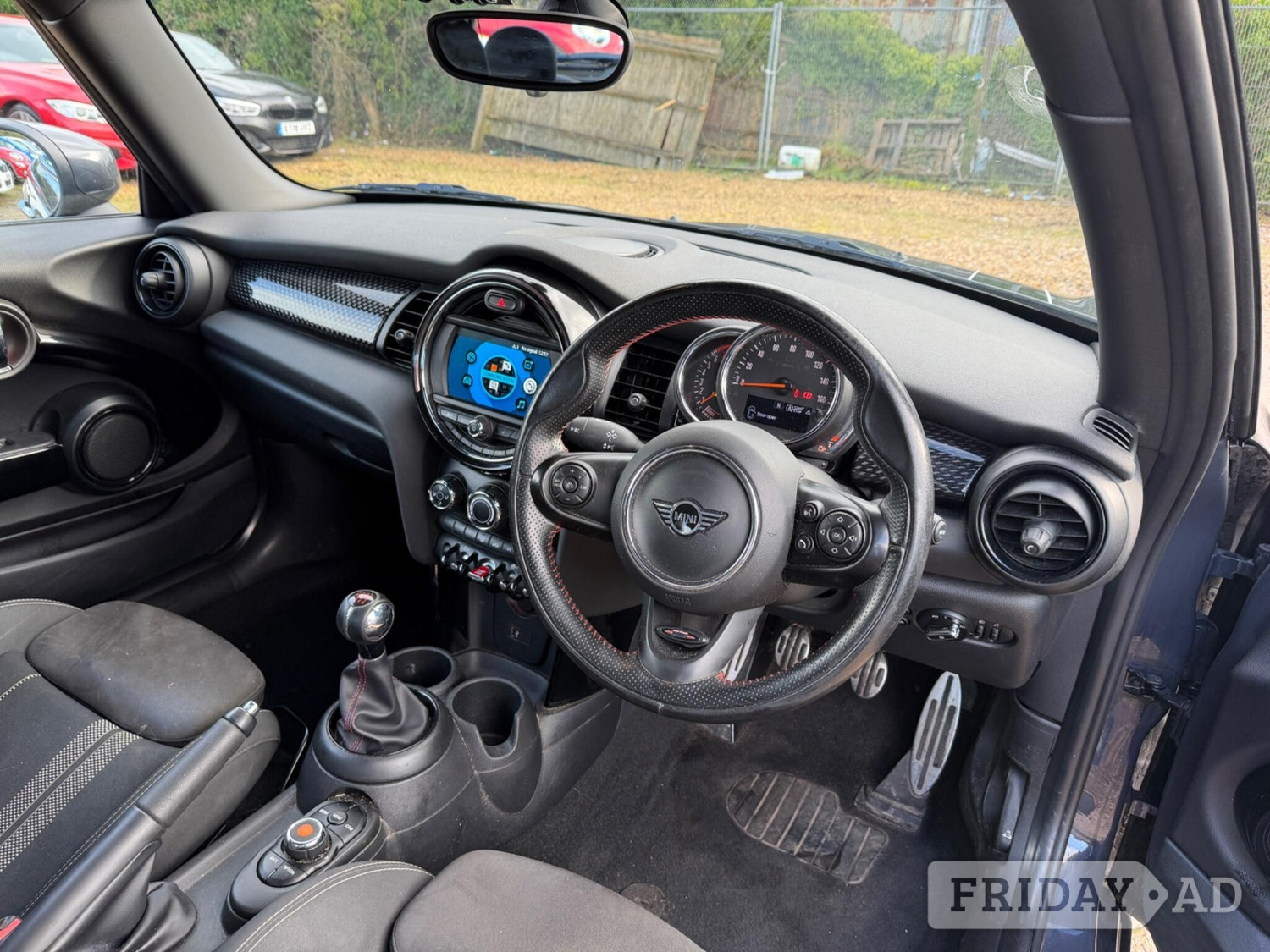 Mini Hatch Buckingham
