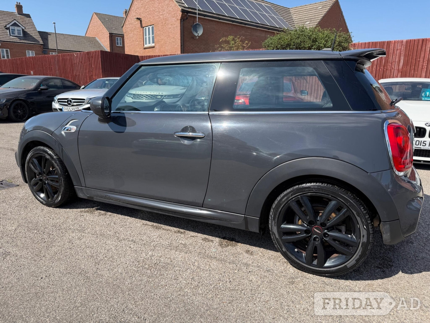 Mini Hatch 2021 - Cars