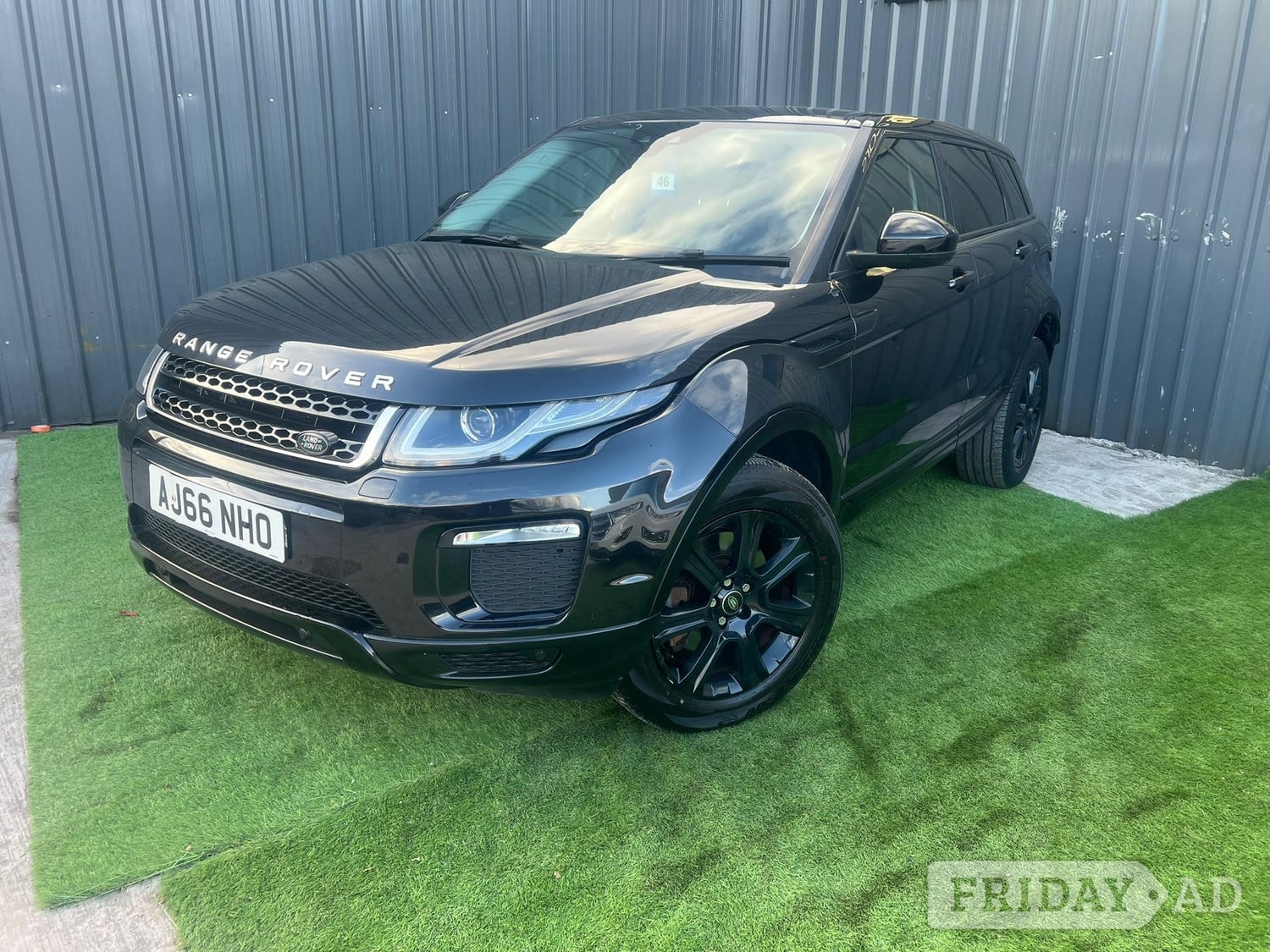 Land Rover Range Rover Evoque 2017 in Oldbury