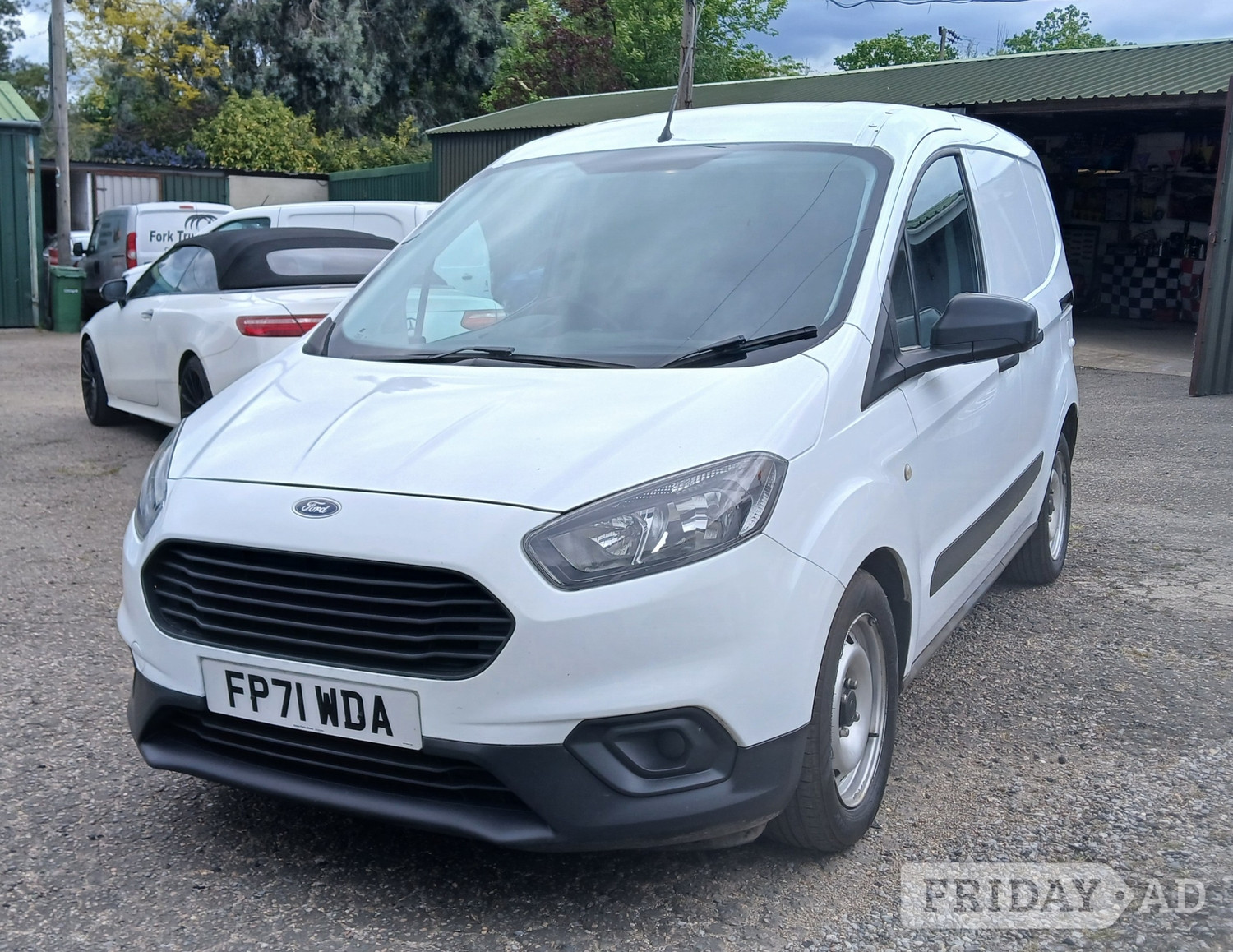 Ford Transit Courier Ingatestone