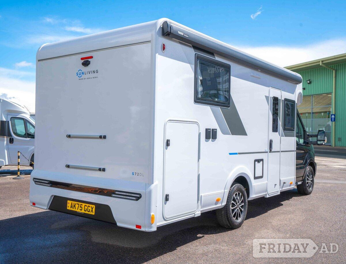Sun Living S 72DL 165BHP Auto Ford 165BHP Newark