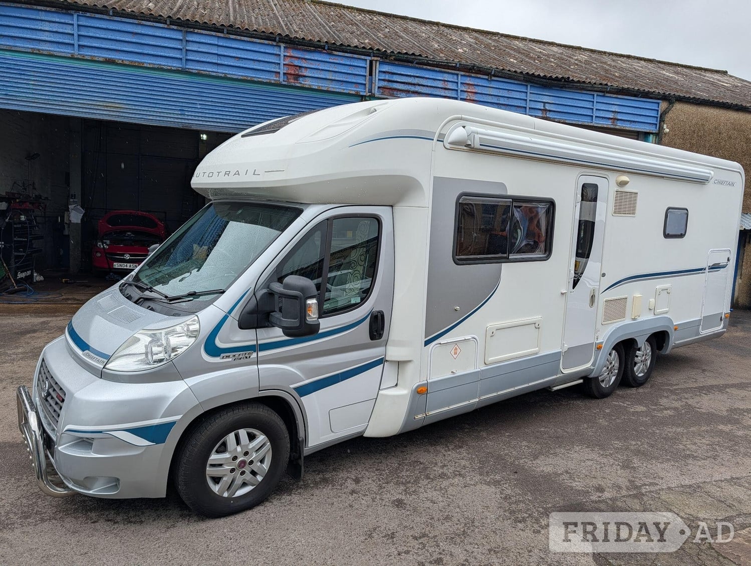 Auto-Trail Frontier Chieftain 2011 for sale - Motorhomes & Caravans