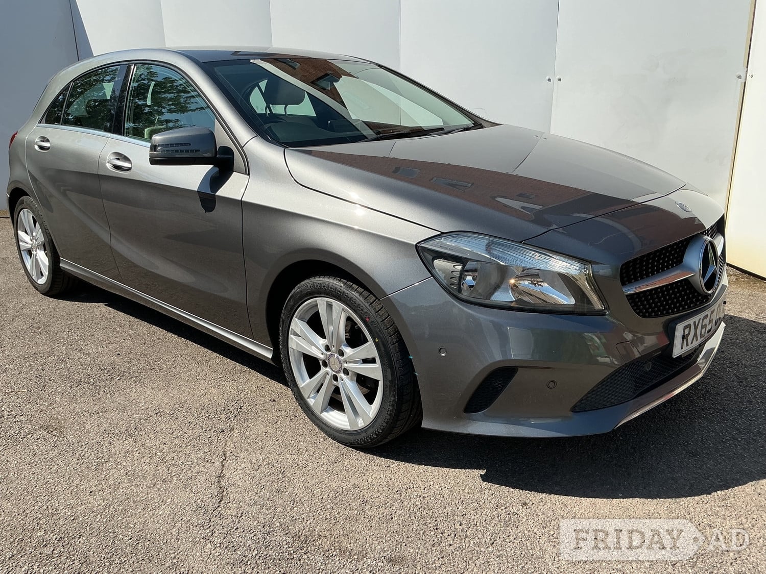 [ berth ]Mercedes-Benz A Class