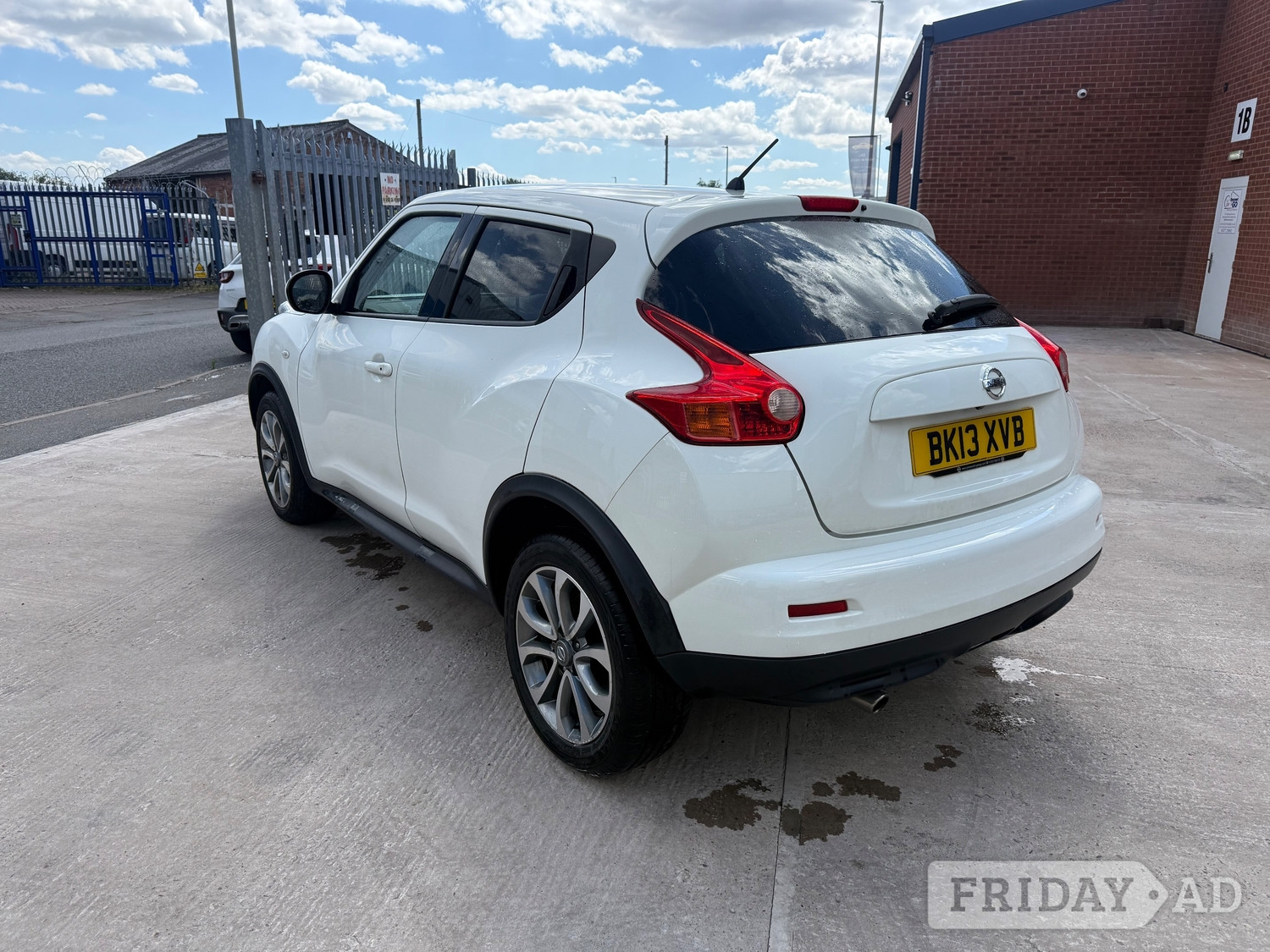 Nissan Juke 2013 - Cars