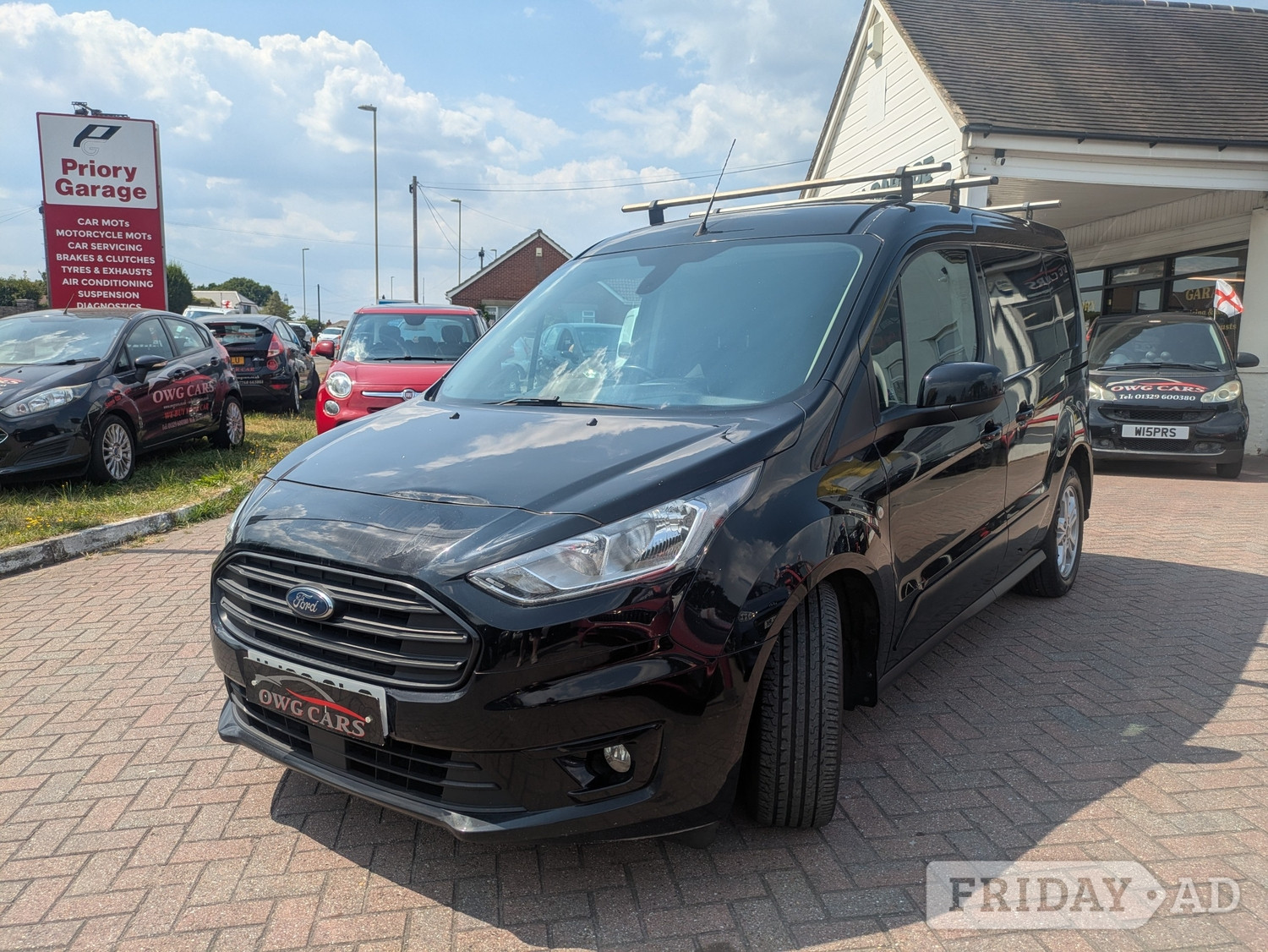[ berth ]Ford Transit Connect