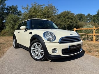 Mini Hatch 2013