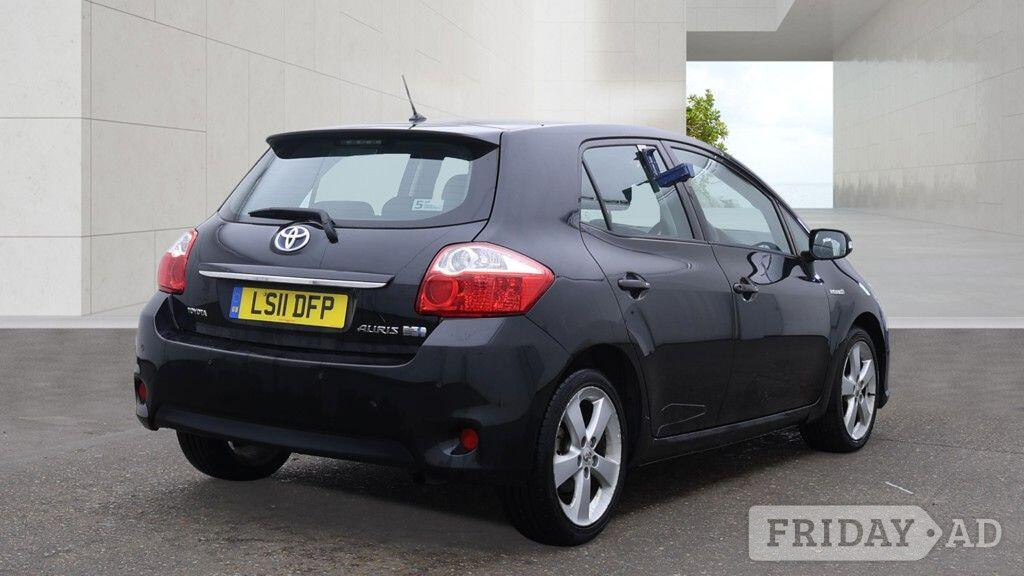 Toyota Auris 2011 - Cars