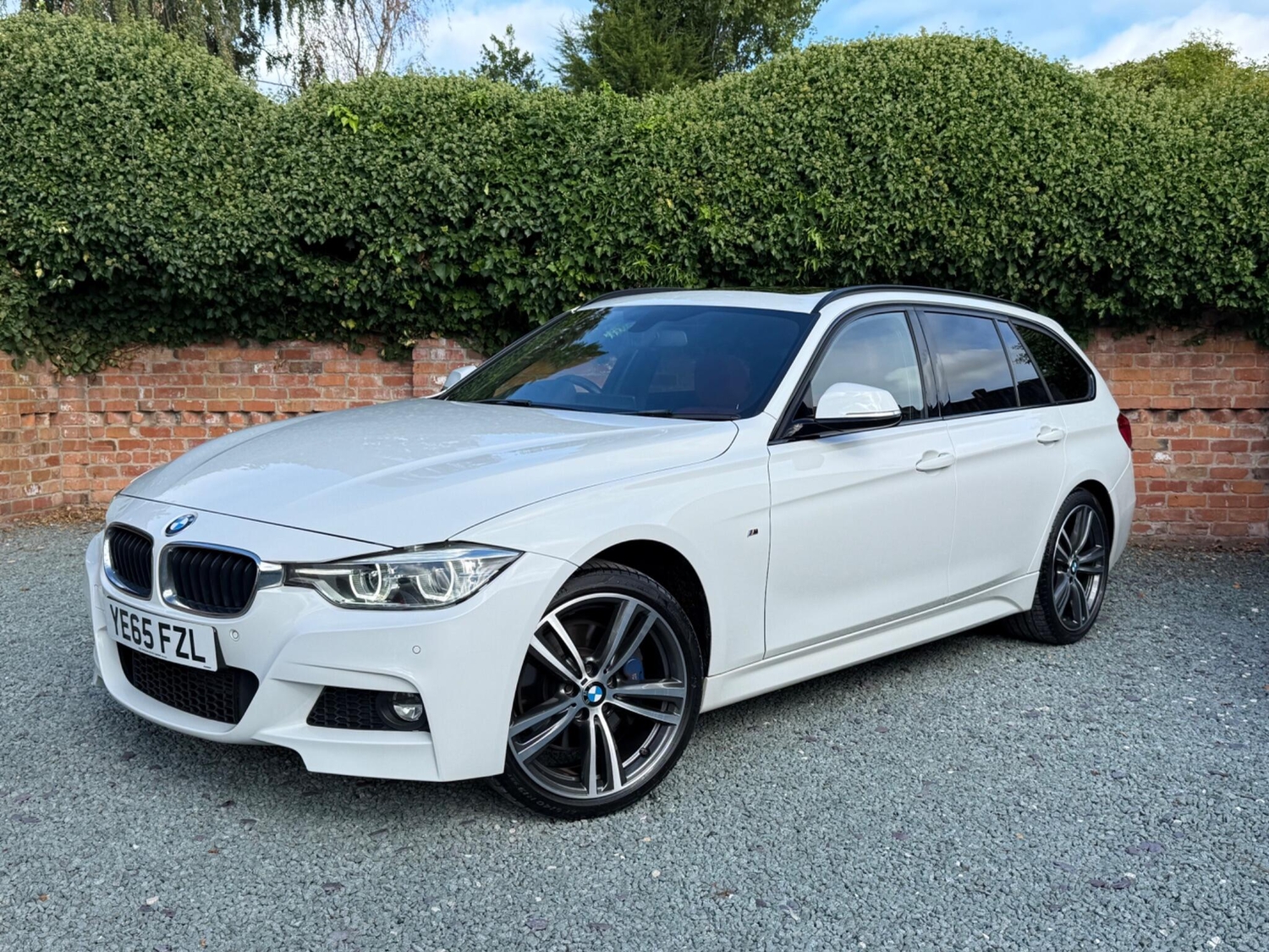 [ berth ]BMW 3 Series