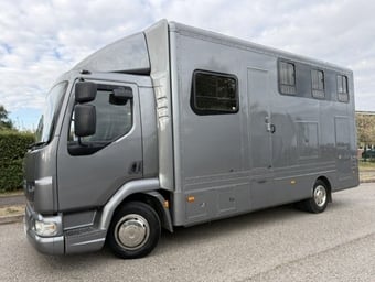 Highbarn Professional DAF LF 170 Horsebox