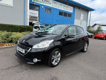 Peugeot 208 2014