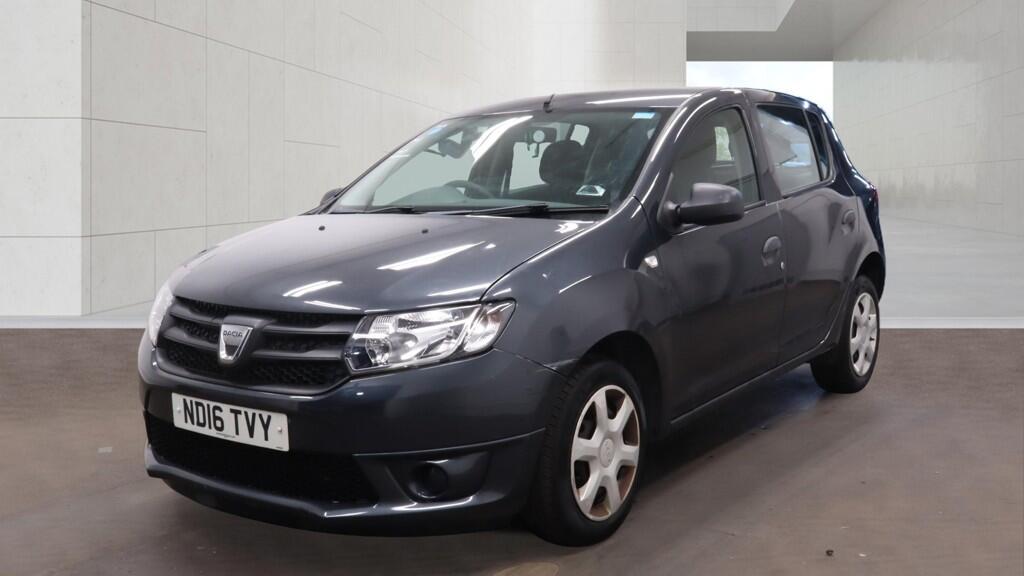 [ berth ]Dacia Sandero