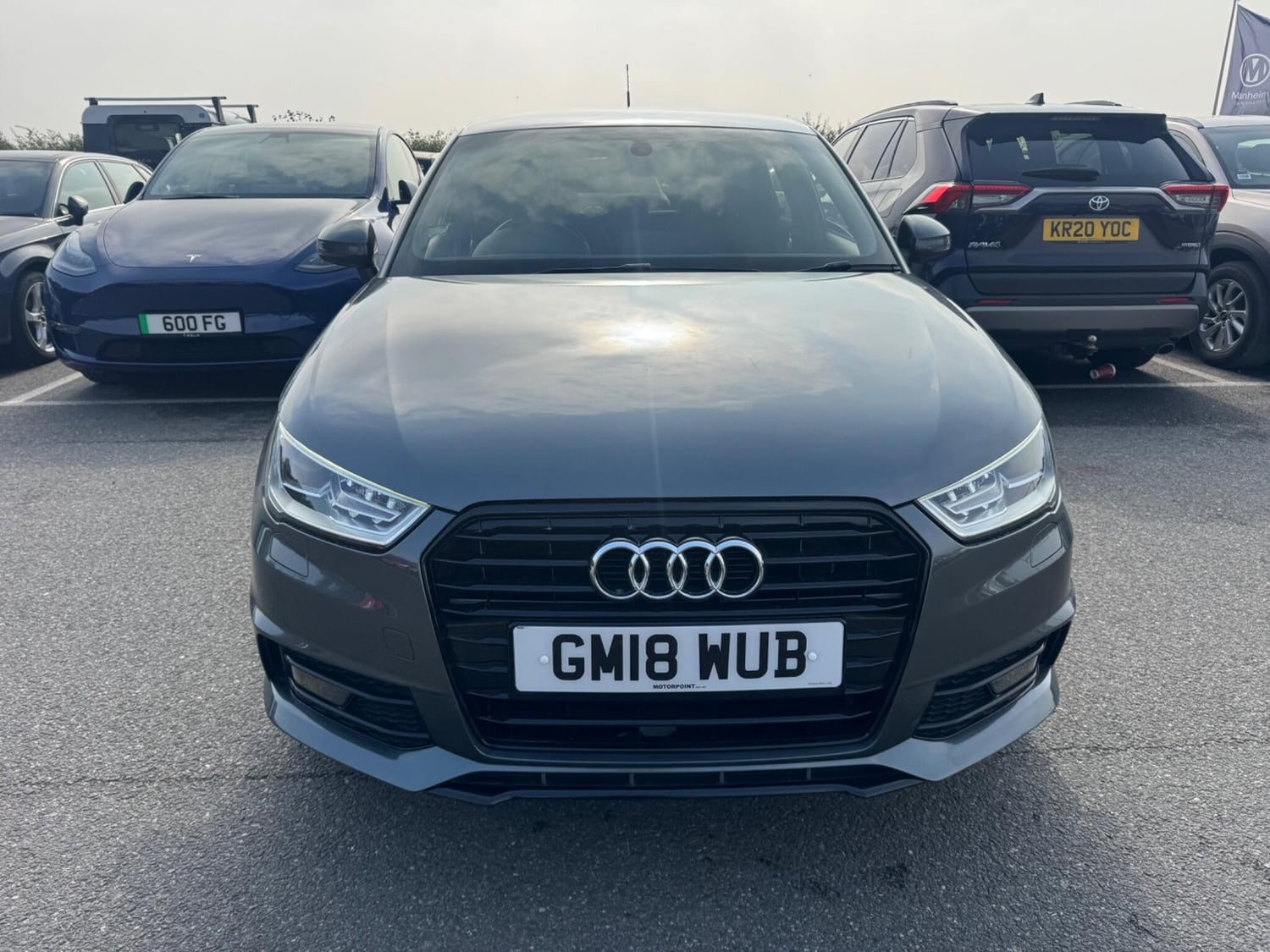 [ berth ]Audi A1