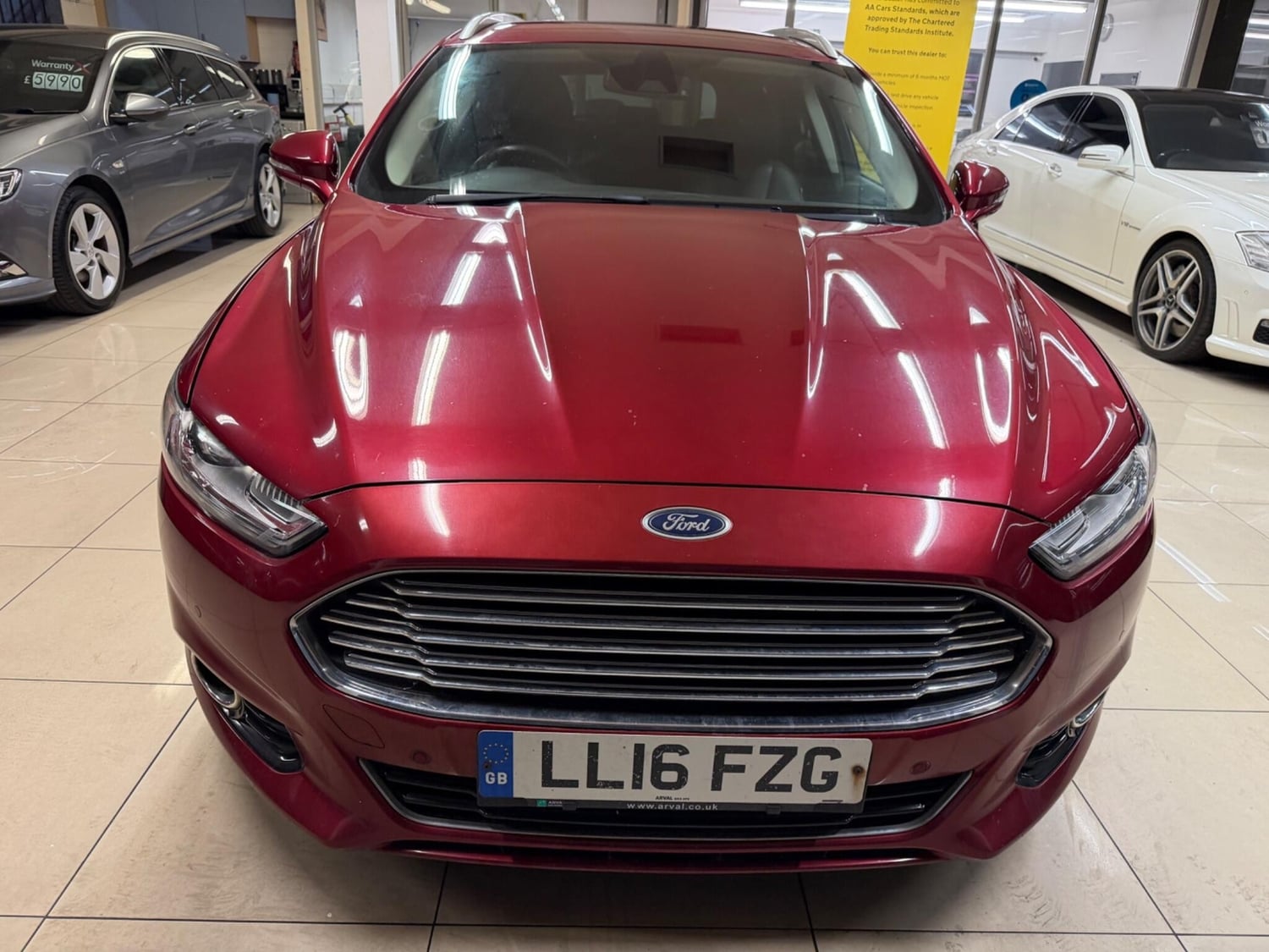 [ berth ]Ford Mondeo