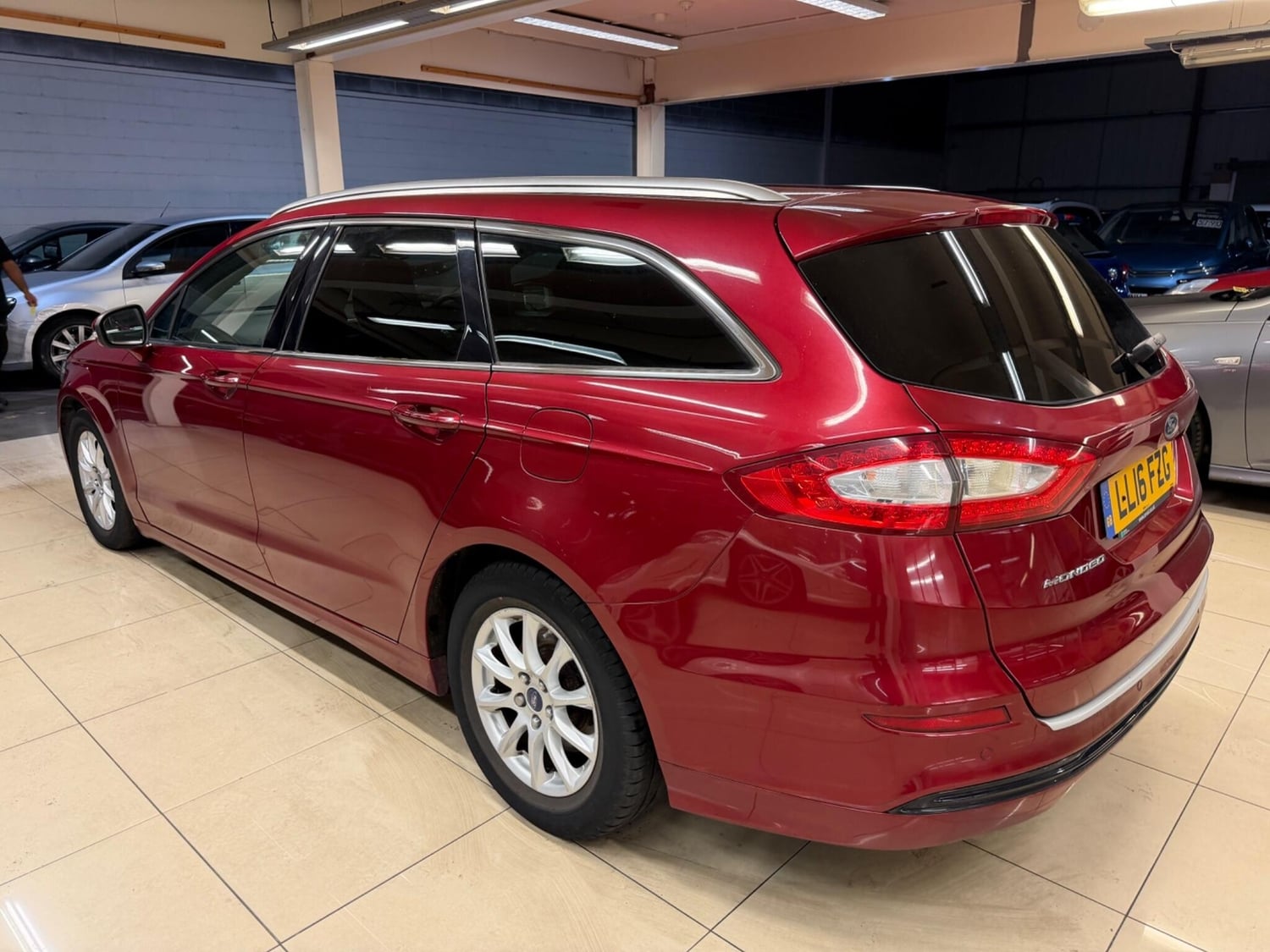 Ford Mondeo 2016 - Cars