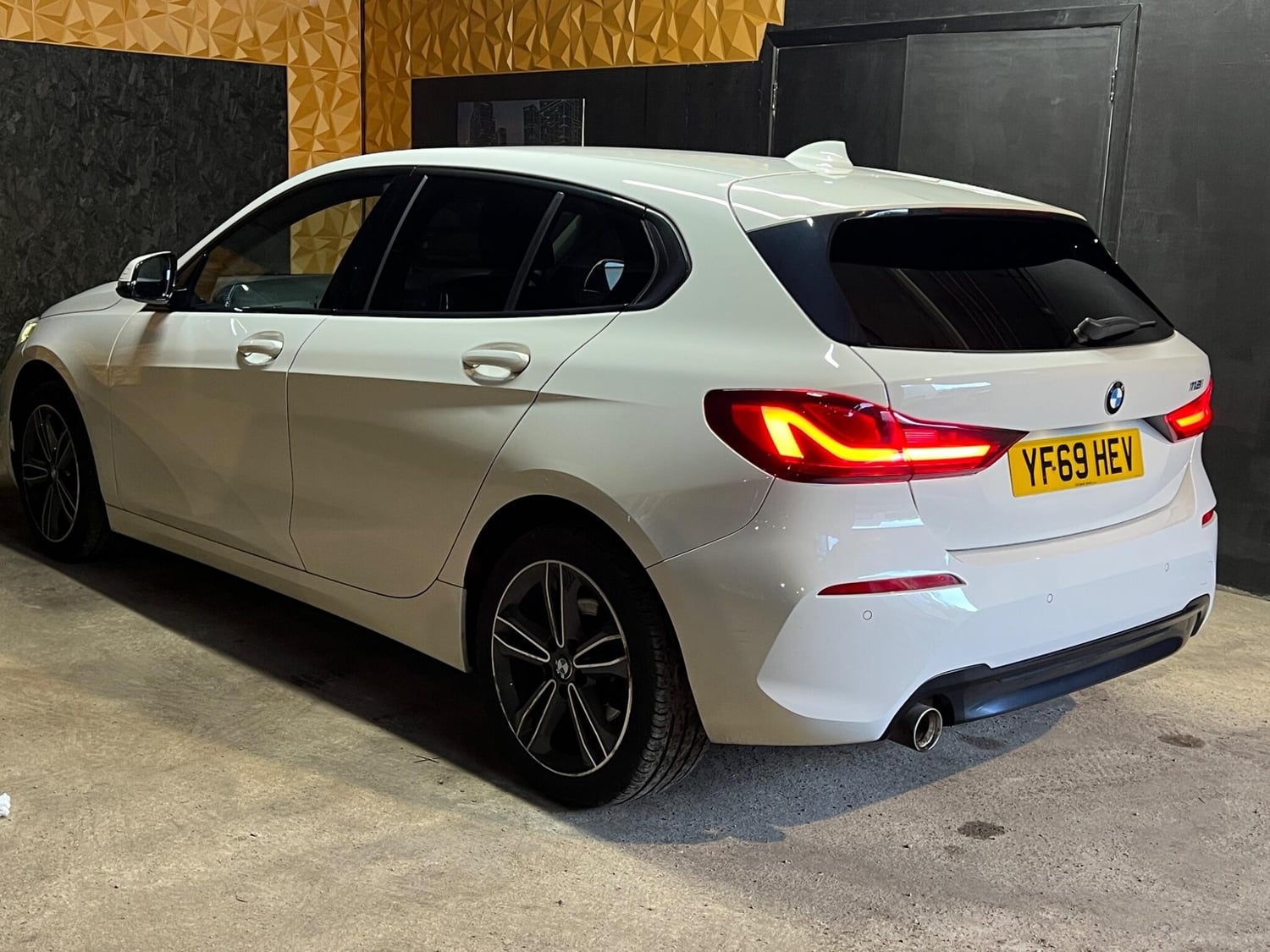 BMW 1 Series 2019 - Cars