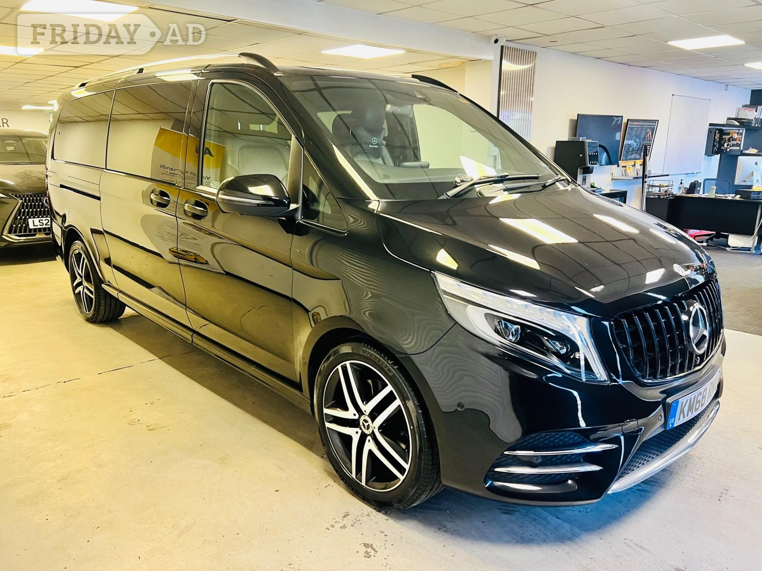 [ berth ]Mercedes-Benz V Class