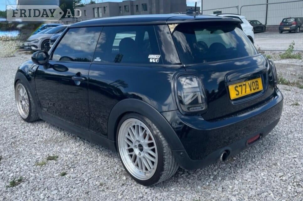 [ berth ]Mini Hatch