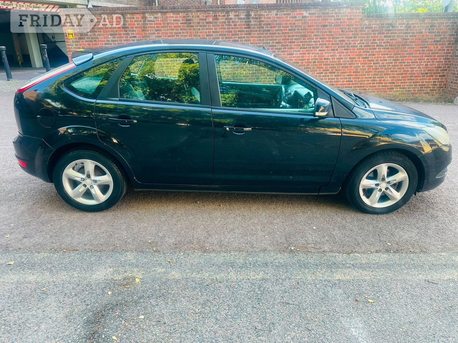 Ford Focus 2010 - Cars in Gravesend