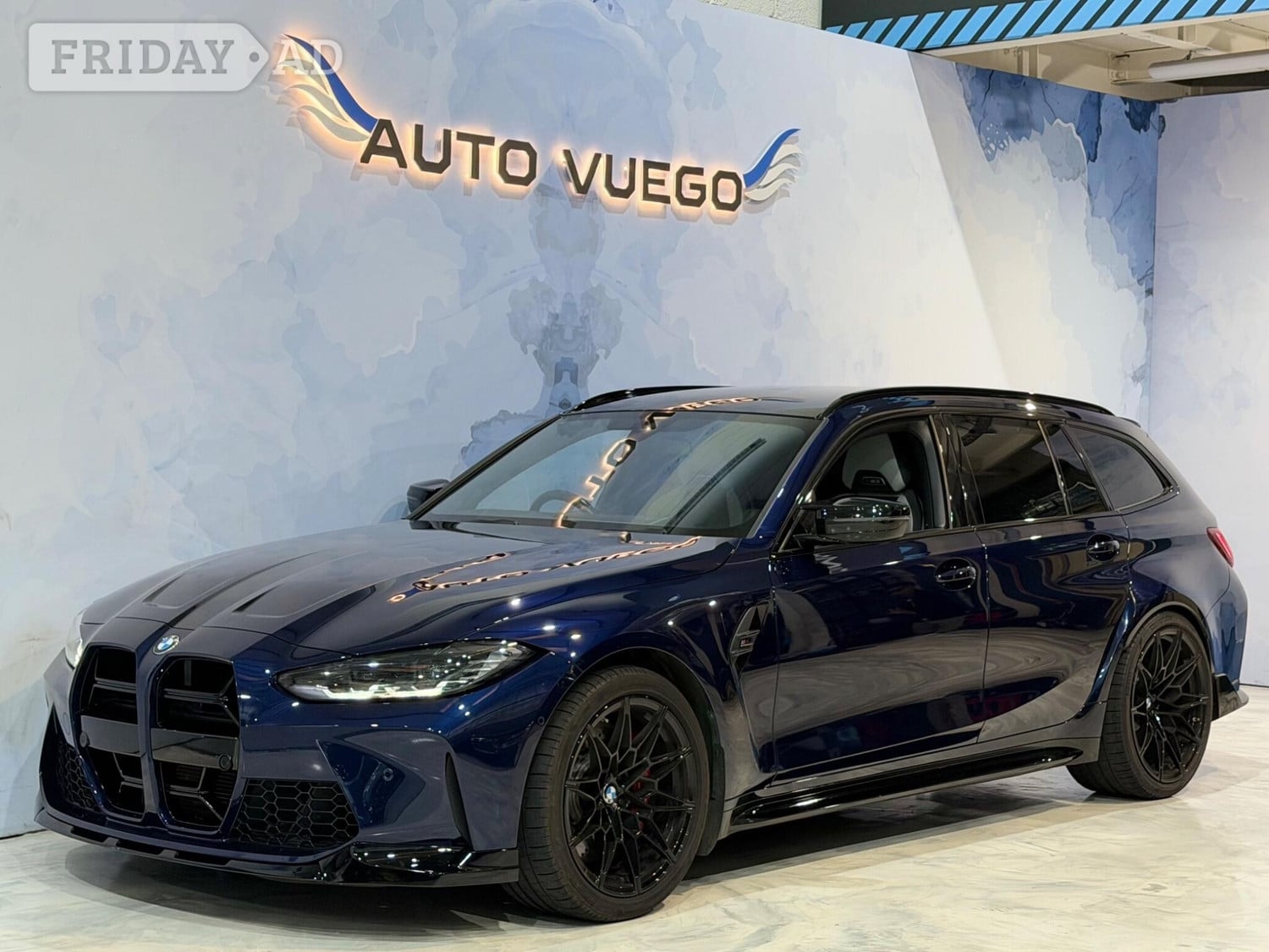 BMW M3 2023 - Cars