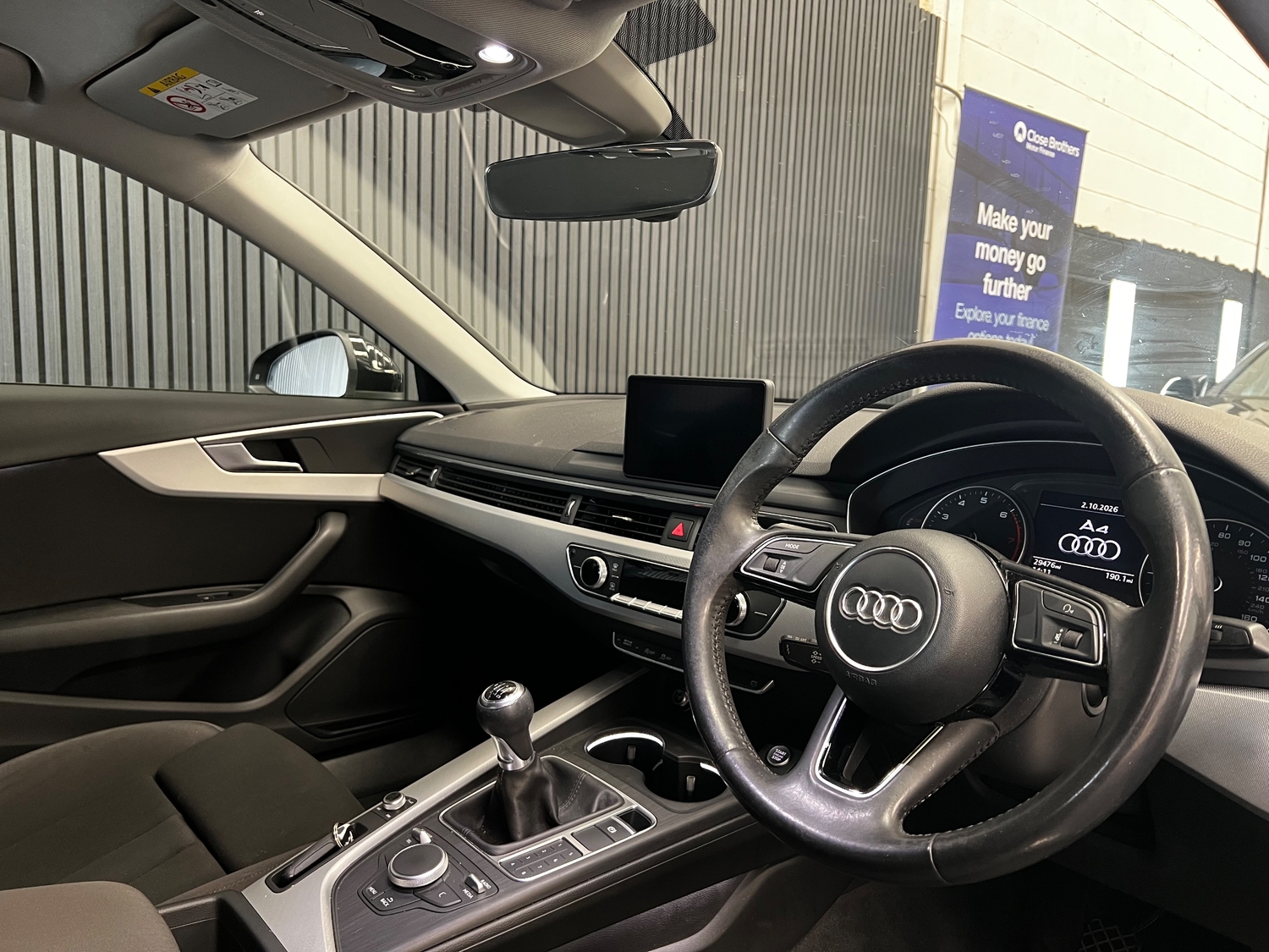 [ berth ]Audi A4