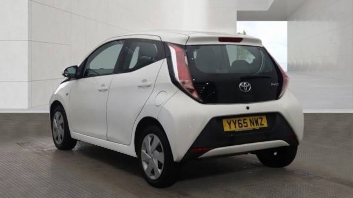 Toyota Aygo 2015 - Cars in Leicester