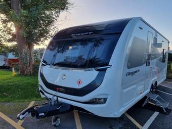 Swift Elegance Grande 860 2026