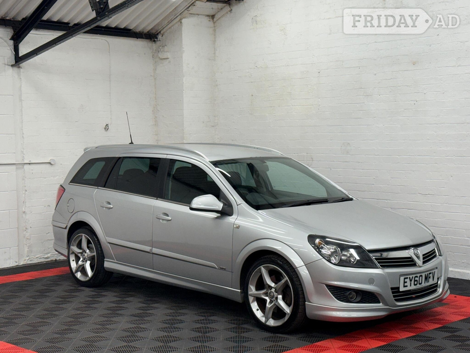 Vauxhall Astra 2010 - Cars in Birmingham