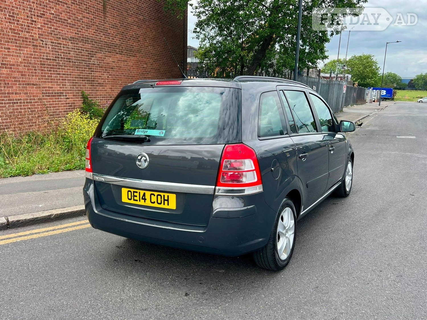 [ berth ]Vauxhall Zafira