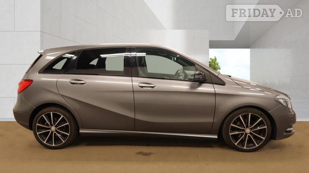 Mercedes-Benz B Class 2015 - Cars