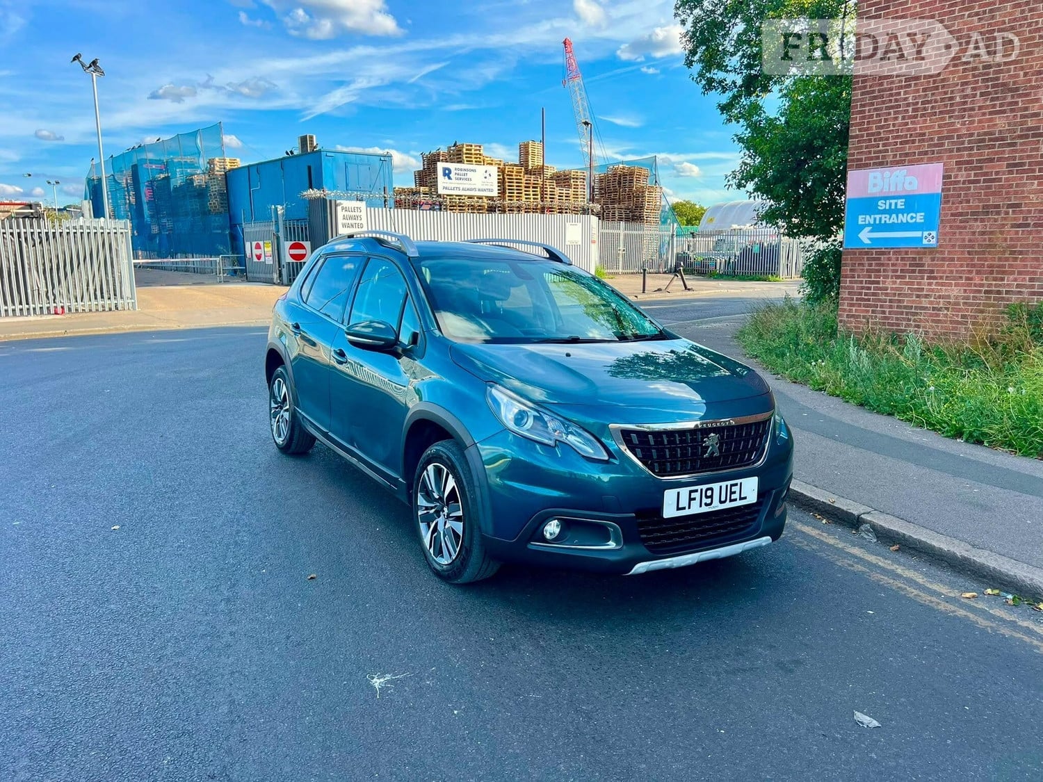 Peugeot 2008 2019 in Wembley