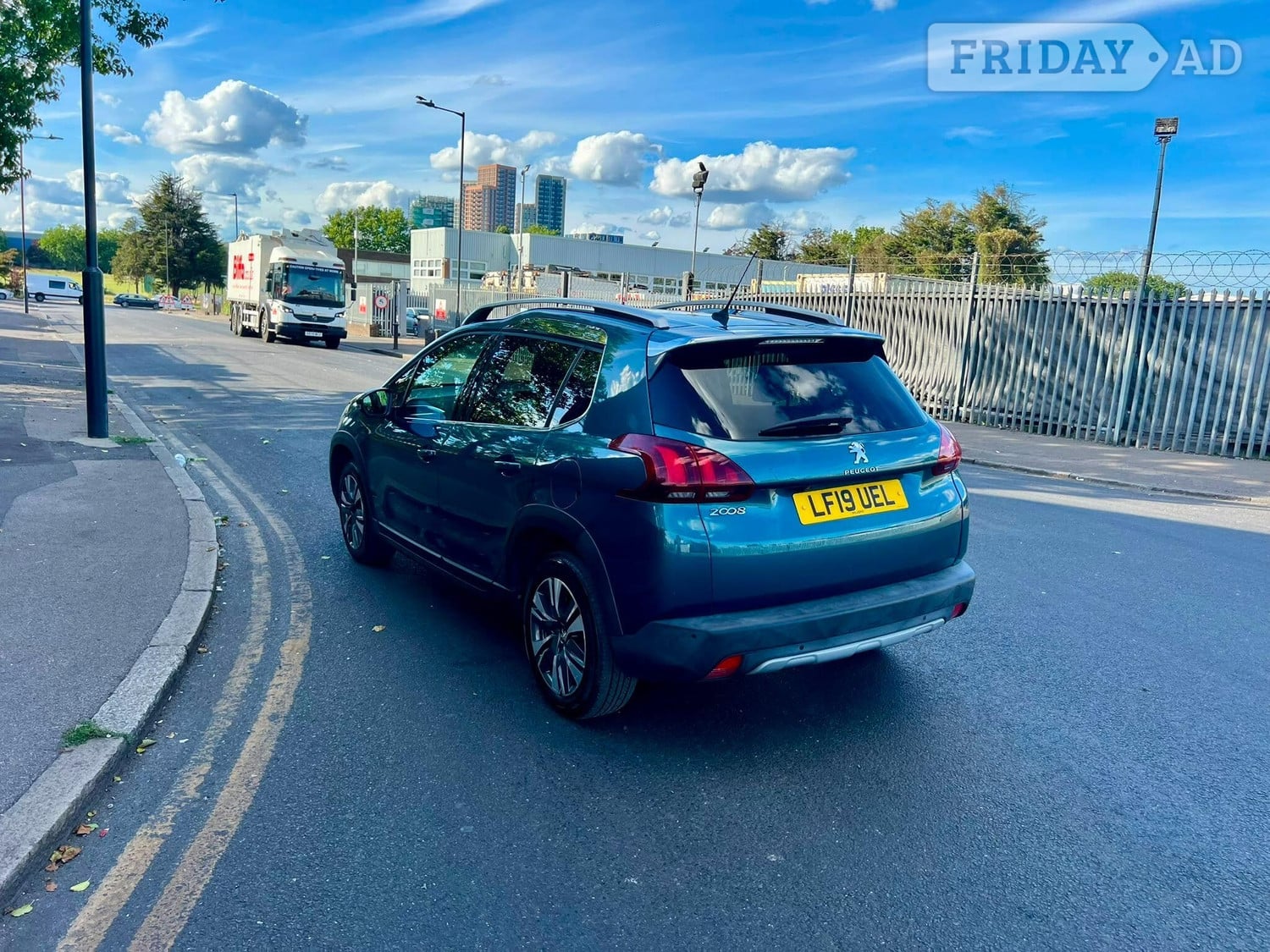 [ berth ]Peugeot 2008