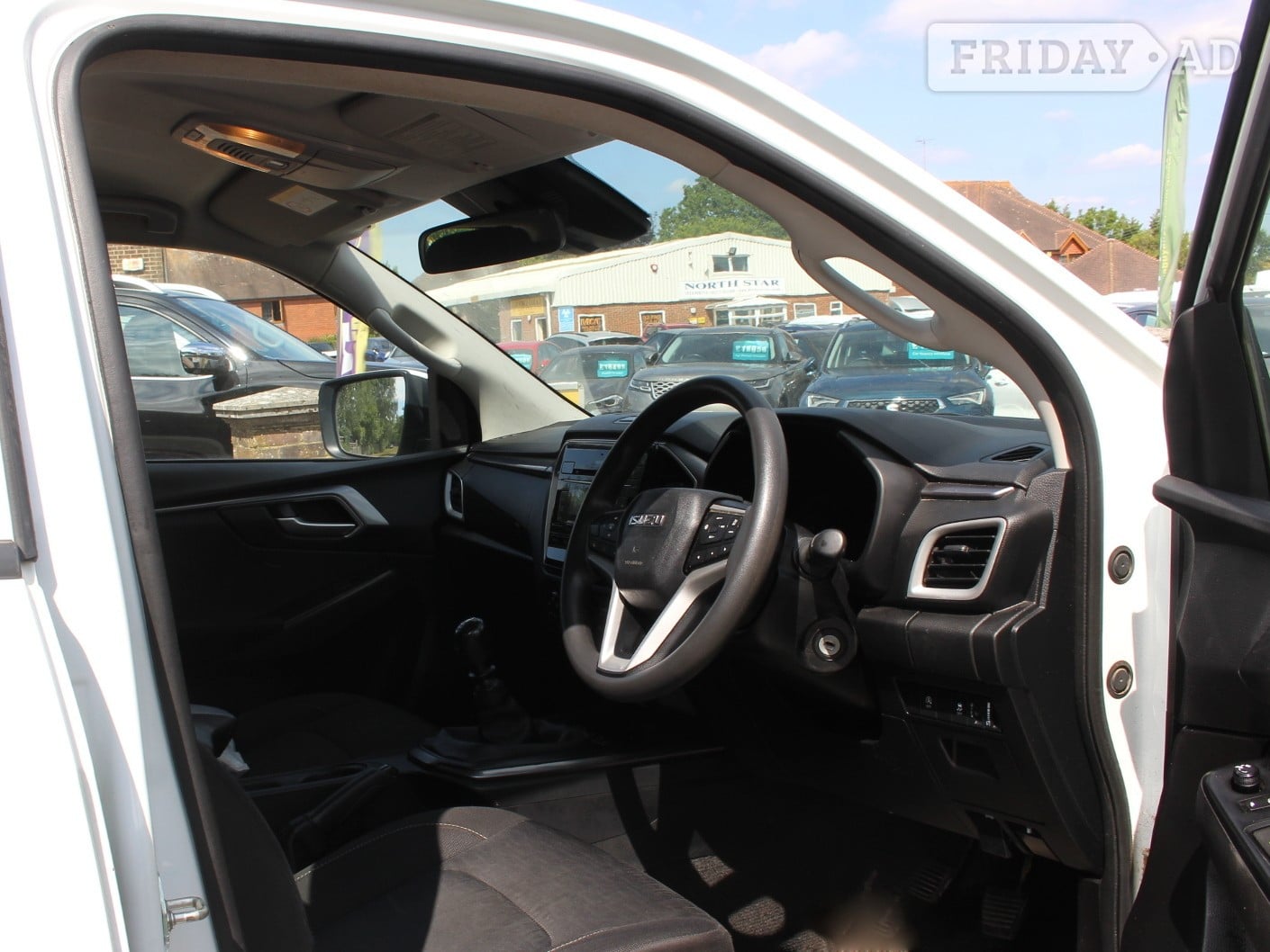 Isuzu D-MAX 2023 - Vans & Commercial Vehicles