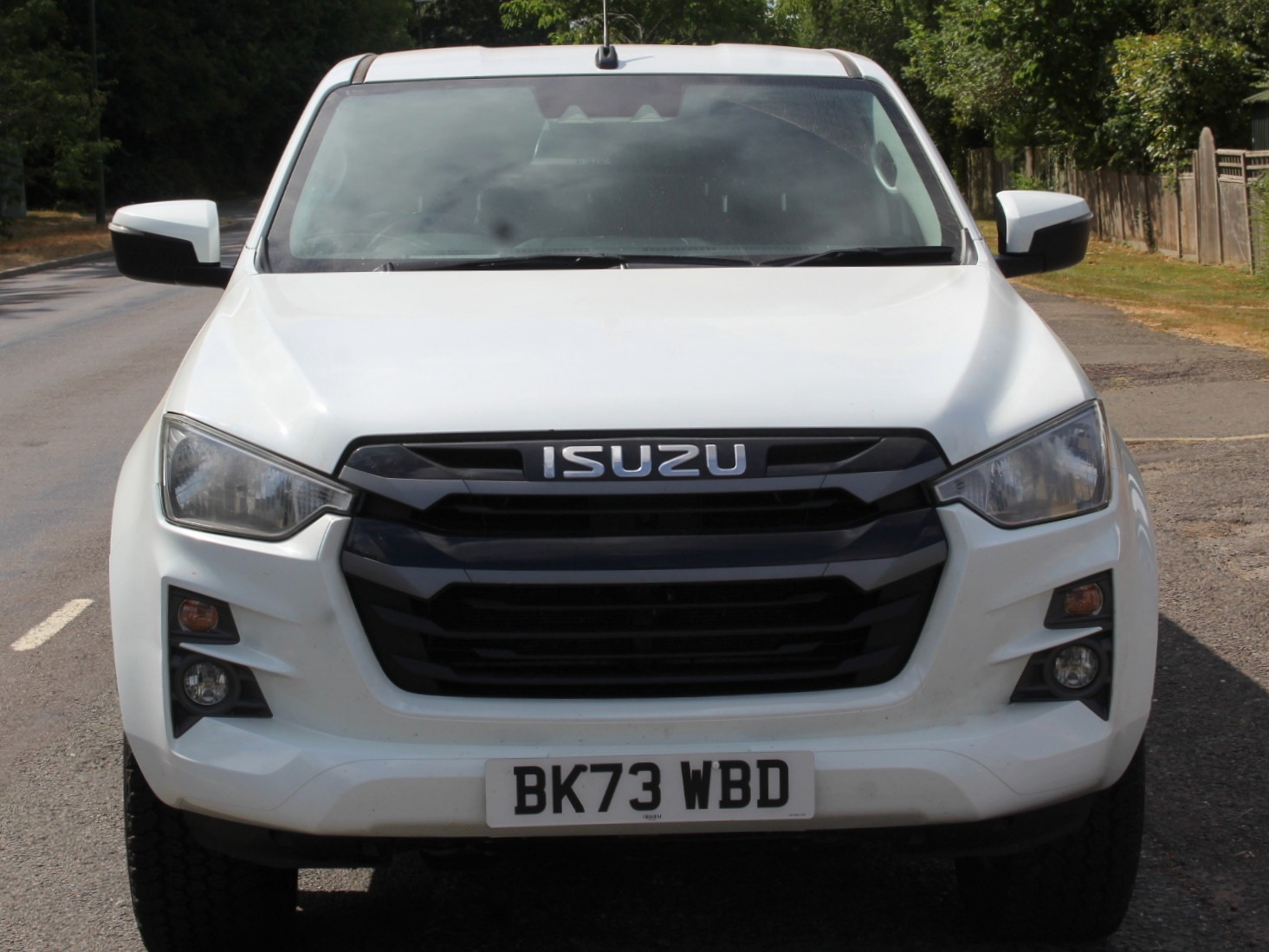 [ berth ]Isuzu D-MAX