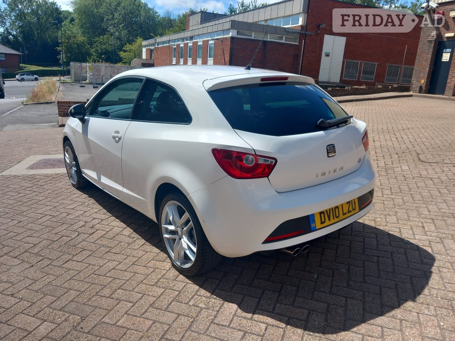 SEAT Ibiza 2010 - Cars