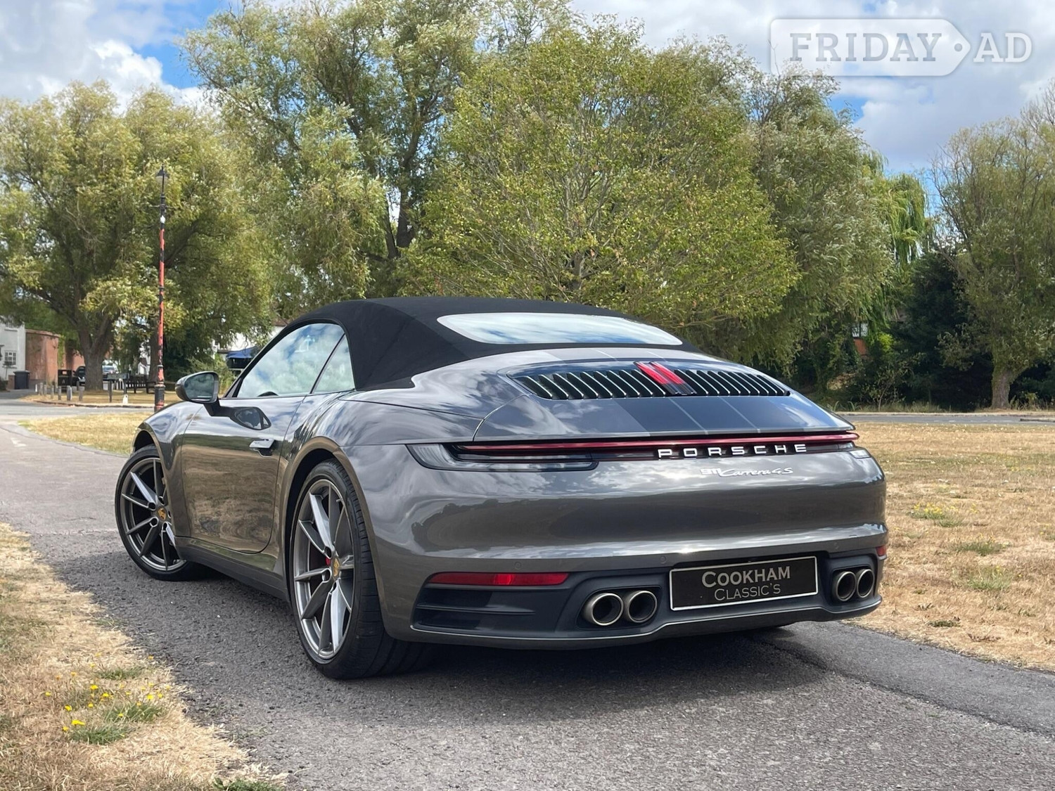 Porsche 911 2019 - Cars in Maidenhead