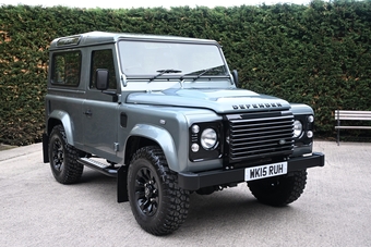 Land Rover Defender 90 2015