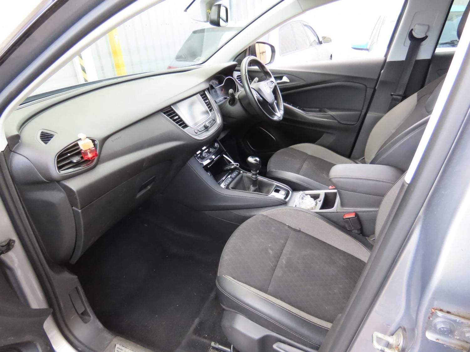 [ berth ]Vauxhall Grandland X