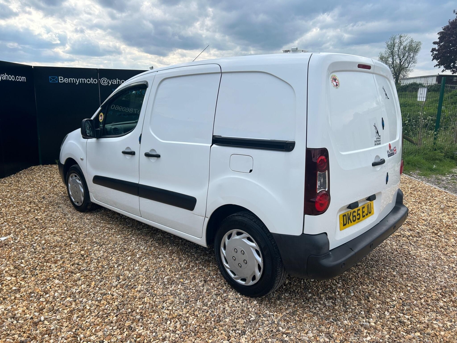 Citroen Berlingo 2016 - Vans & Commercial Vehicles in Uttoxeter