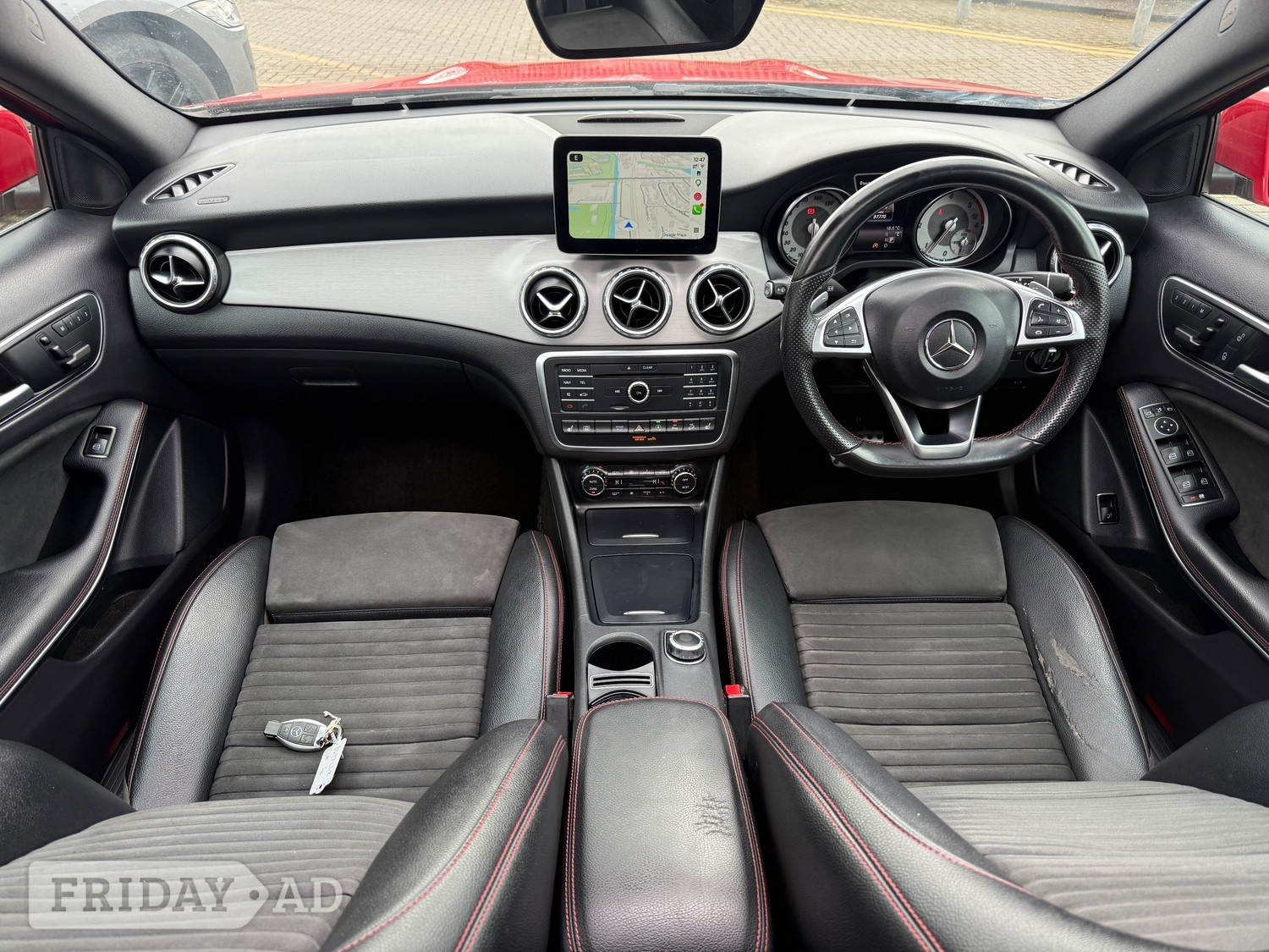 [ berth ]Mercedes-Benz GLA
