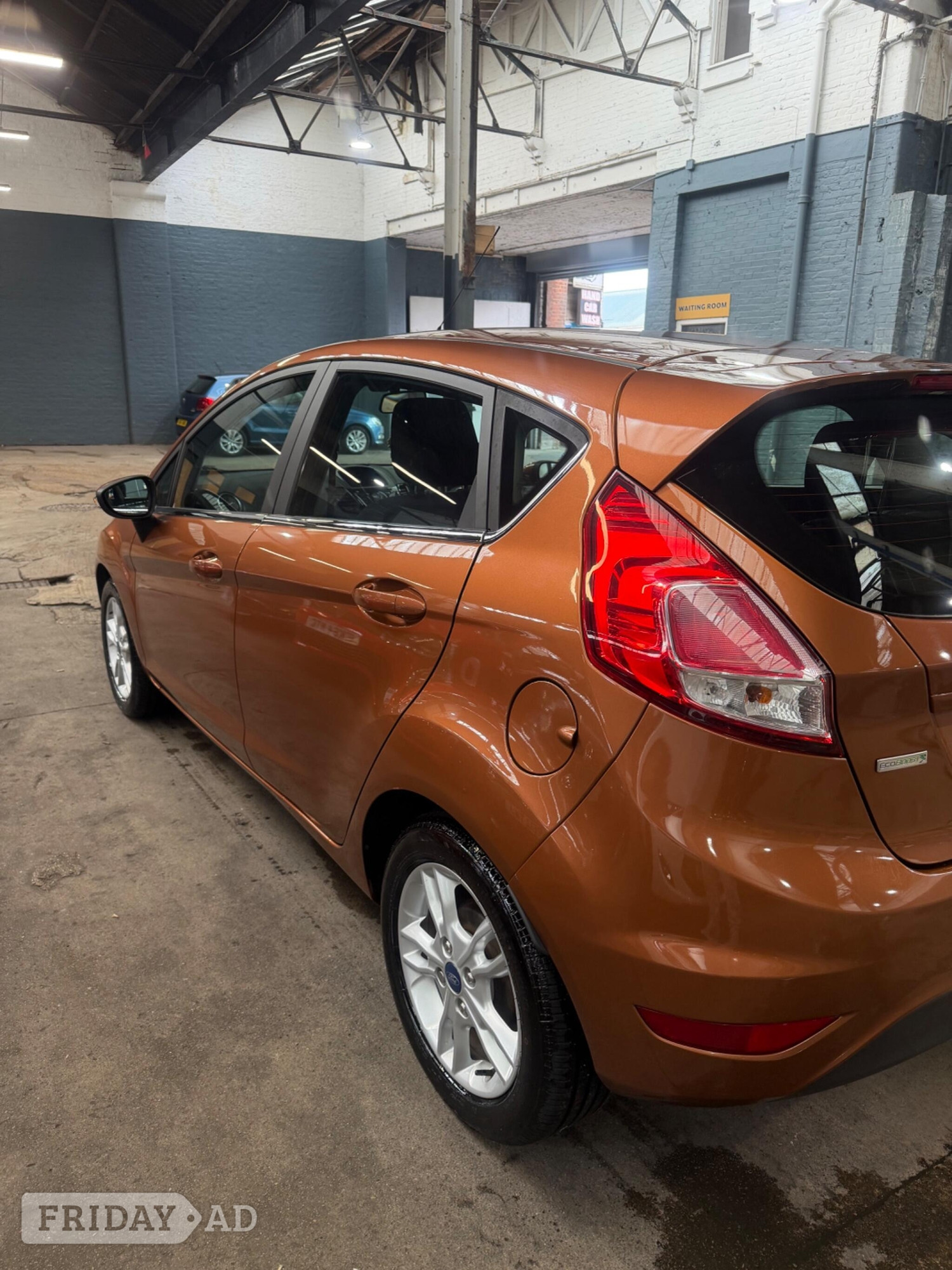 [ berth ]Ford Fiesta