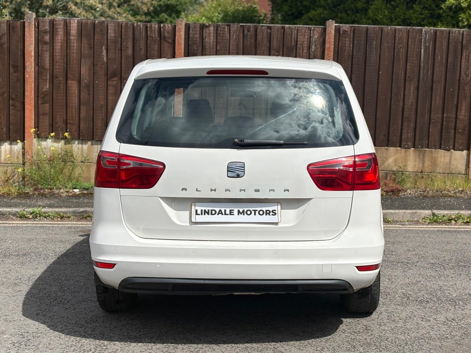 [ berth ]SEAT Alhambra